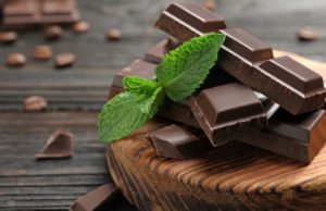 Chocolate or green tea. Which one is healthier?